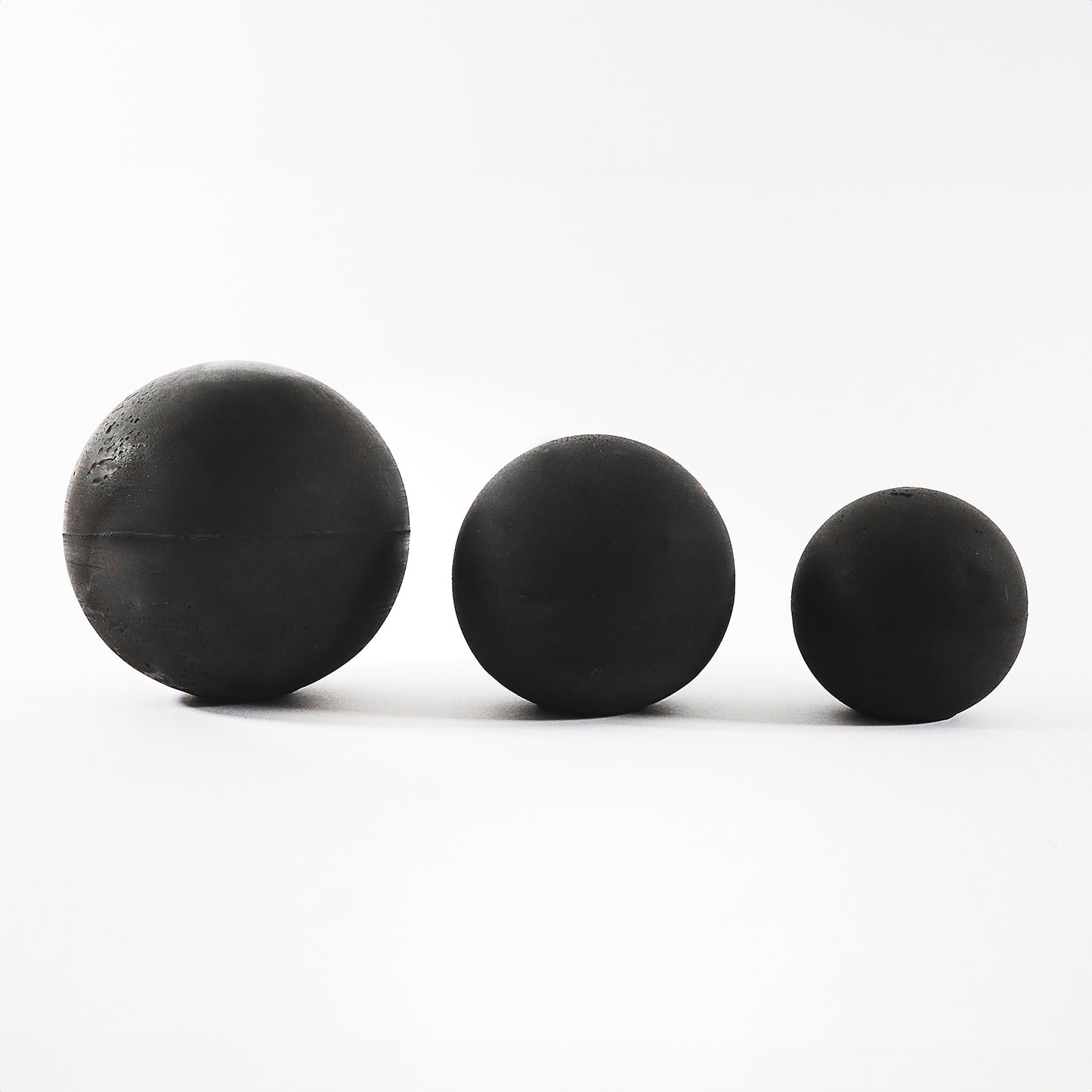 Sphere Concrete Decoration, Set of 3