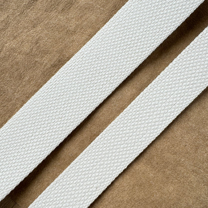 Plastic-free cotton webbing for sewing projects