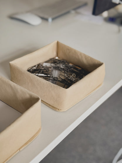 Washable paper A6 document tray with paper clips on a desk