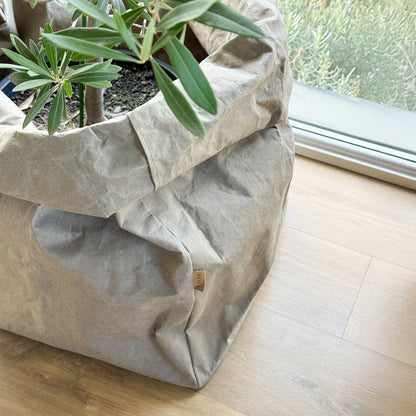 Giant washable paper storage bag in chino, color detail
